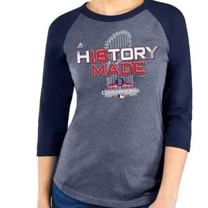 Boston Red Sox women's small navy raglan quarter sleeve size small